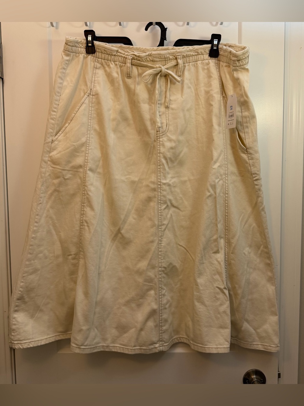2XL Cream drapey denim Skirt